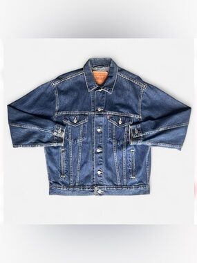 Vintage Levi’s 1990’s made in USA Type III Trucker Jacket Dark Blue Wash men’s M